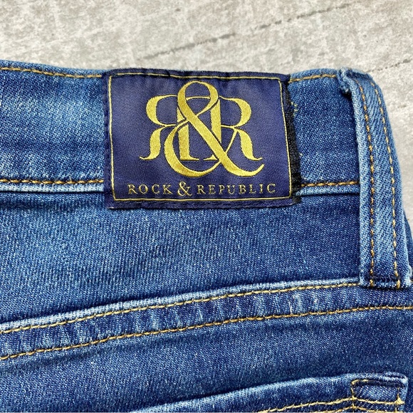 Rock & Republic Kasandra Jeans 2 M Blue Distressed Bootcut Denim - Picture 9 of 9